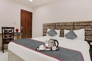 Townhouse Roadway Inn