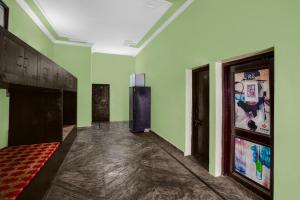 Super OYO Hotel O Singar Nagar Metro Station Lucknow Formerly Highway Inn