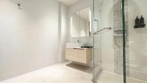 Bang Tao Breeze - High Floor Mountain View 2BR