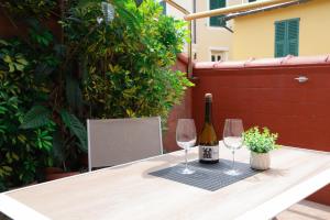 Riviera Apartment Sanremo - City Center, Casinò, Seaview, AC, Parking, Wifi