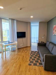 Apartamentai Elija Plus