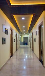 Nirbhay hotel