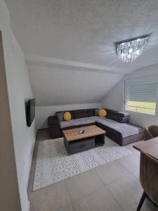 BOK HOLIDAY APARTMENT Kolasin