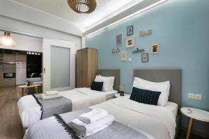 City Vibes - 2-BR Apartment with Garden & Backyard in Kolonaki