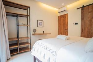 Casa de Fiero 2BR Modern Tropical Seminyak