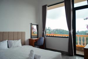 Bee Hill Hotel