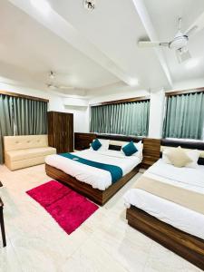Sun hotel nehrunagar