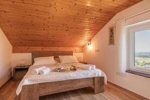 Holiday house VilAna with Jacuzzi - Happy Rentals