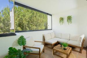 Alamar 2 bedroom apartment with terrace