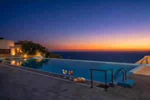 Le Dalie With Shared Pool - Happy Rentals