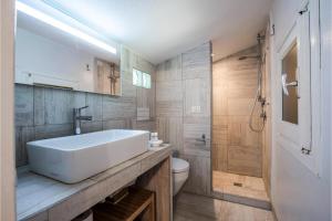 Le Dalie With Shared Pool - Happy Rentals