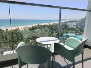 Arena Cam Ranh Resort