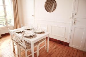 Appartement en hypercentre avec vue sur la Vienne