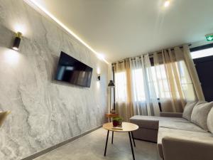DNS Elements Apartments 2