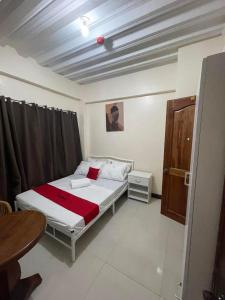 RedDoorz at Basubas Manor Tipolo Mandaue Cebu