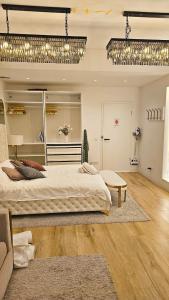 Amazing central apartment - Pool Gym Sauna extra buchbar