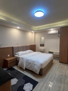 Heritage Service Apartment II