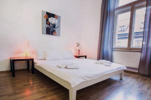 Two-Bedroom Apartment room in Royal Road Residence