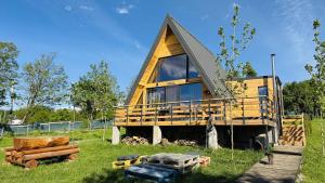 A-Frame Cabin with Private Hot Tub, ideal for Families - Bangkok