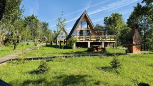 A-Frame Cabin with Private Hot Tub, ideal for Families - Bangkok