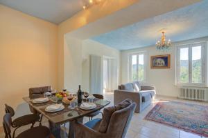 Villa Lake View With Bbq - Happy Rentals