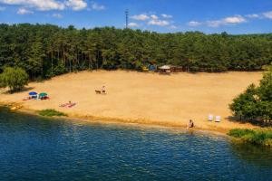 Domki holenderskie przy plaży Nad Zalewem