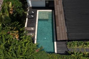 Villa with Private Gym, Pool & Beach Nearby