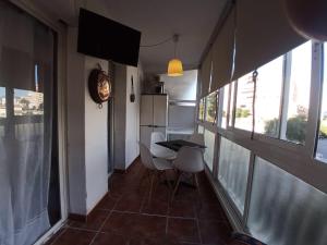 Apartamento San Juan Playa con piscina, zonas verdes y pistas deportivas