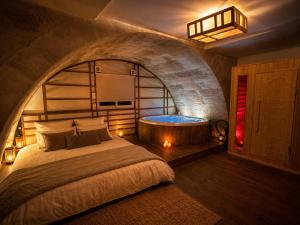 Loft hôtel, jacuzzi privatif, sauna et cinéma