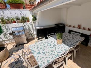 HUGE Whole House Old Town Sitges
