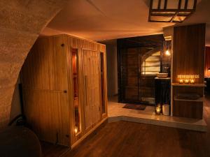 Loft hôtel, jacuzzi privatif, sauna et cinéma