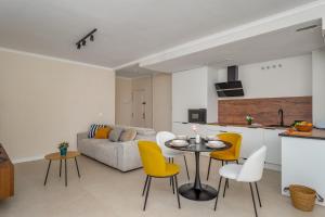 Brisa de Banús by Lica Homes
