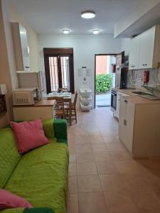Alcazaba Home