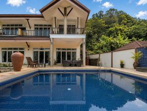 Villa Alix - Private Pool & Panoramic Views - 5 Min to Kamala Beach