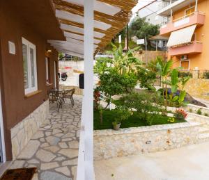 Bougainvillea Garden