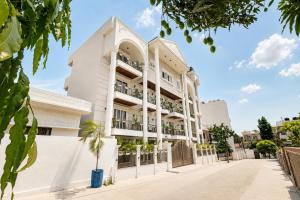 ALAYA STAYS Kalyan Priomose Luxury Rooms