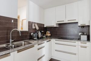 Louise Prestige Suite-Brussels Center