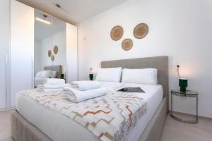 Puerto Banús Bliss by Rent Me