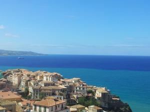 Casa Dalhberg Stylish 2 Bed with Large Terrace