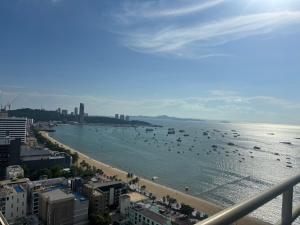 View Talay 6 Pattaya Beach by Anatolia Condo Suite