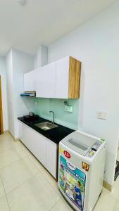 D Home