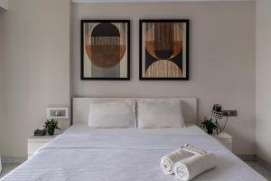 Ganga Jamuna Shared Apartments in a Private 3BHK in Bandra West by SquareOne Stays