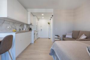 Benal Beach Sea View Studio