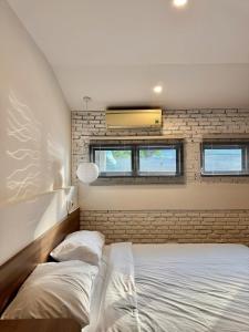 389 Hz Homestay