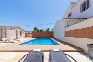 Apart-rent Villa Ter 0031 al canal con piscina y amarre