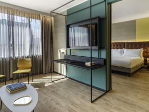 Pullman Santiago El Bosque