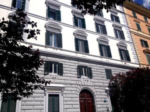 Rome Center Apt 3BR 3BA Visconti for big family
