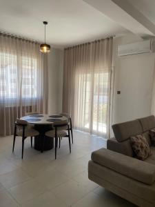 Cozy and modern apartment 20 minutes from the city-center