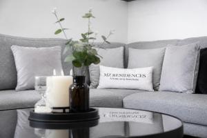 The Manchester Haven Sleeps 10 Near City Centre Breakfast hamper included