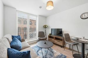 Modern 1 Bed Apartment in Birmingham - Sleeps 3